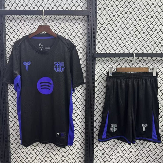 25/26 Barcelona Black Special Kids Set