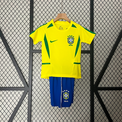24/25 Brazil Retro Kids Set