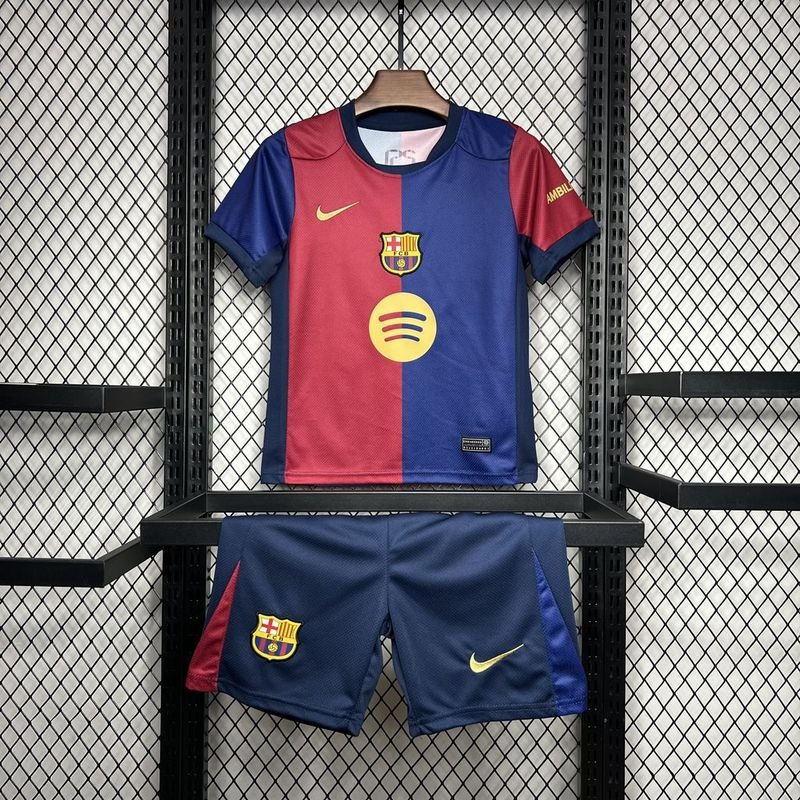 24/25 Barcelona Kids Set